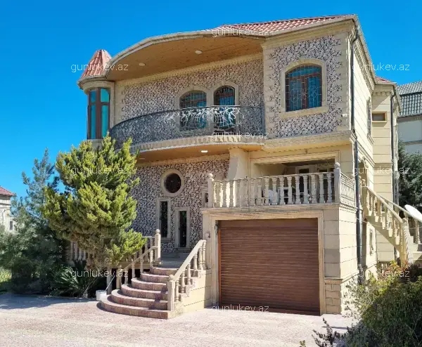 Bakı - 200 AZN